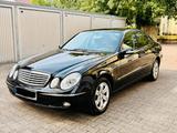 Mercedes-Benz Mercedes Benz E 280 4Matic W211 1. Hand Ke... - Mercedes-Benz E 280: 4matic