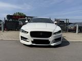 Jaguar XE R-Sport*BI-XENON*NAVI*MERIDIAN*SPUR*ACC* - Jaguar XE in Berlin