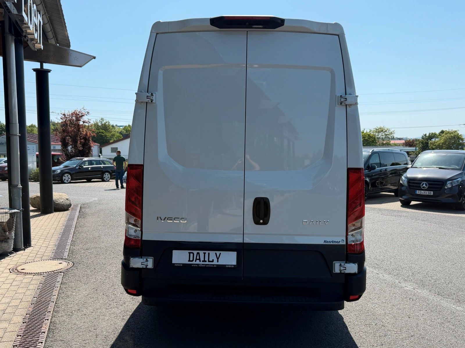 Fahrzeugabbildung Iveco Daily 35S14 *Standkühlung*Kamera*