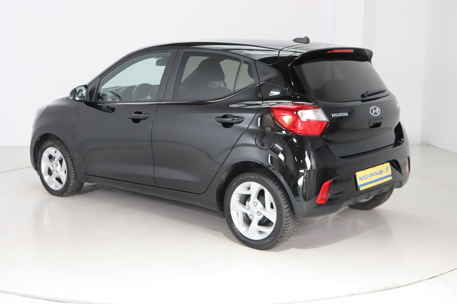 Fahrzeugabbildung Hyundai i10 * DAB * Navi * Lenkradhzg. * Rückfahrk.