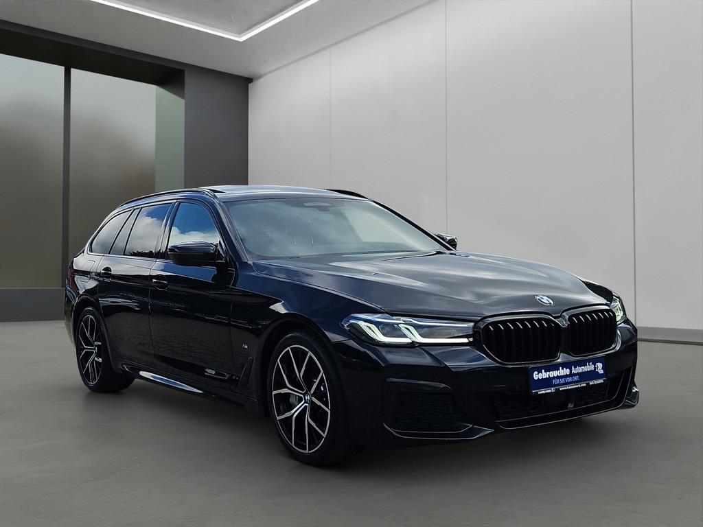 BMW 530d T. M-SPORT LASER PANO STANDH KAMERA 19" AHK