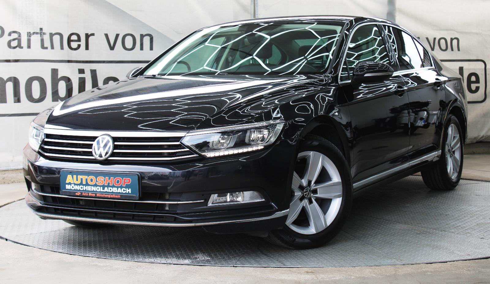 Volkswagen Passat Highline*Automatik*2.Hd*Kamera*Alcantara*