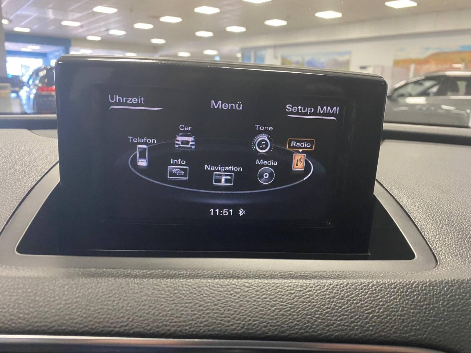 Fahrzeugabbildung Audi Q3 1.4 16V TFSI Sport+AHK+NAVIGATION+Keyless+PDC