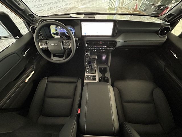 Toyota Land Cruiser 2.8 D-4D Mild-Hybrid Automatik Loun
