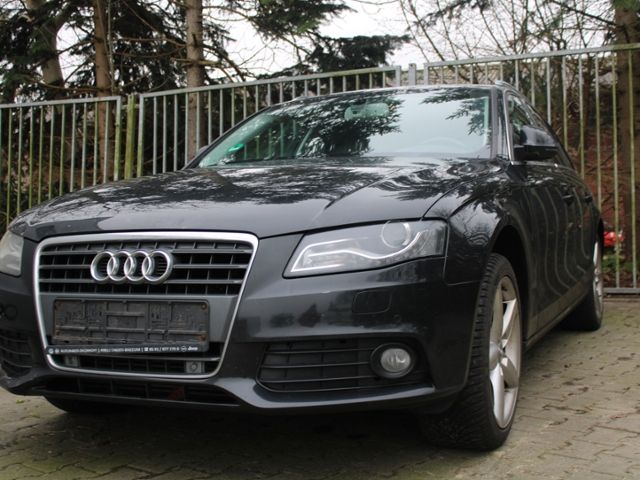 Audi A4 Avant 2.0 TDI DPF Ambiente