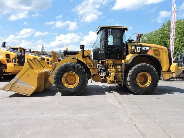 CAT 972M