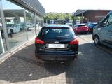 Ford Focus Turnier Cool & Connect - Ford Focus: Connect