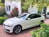 BMW 330xD Sp.line AHK Lenkradheizung adapt Fahrw HUD - BMW 330 mit Diesel-Antrieb: Limousine, Automatik