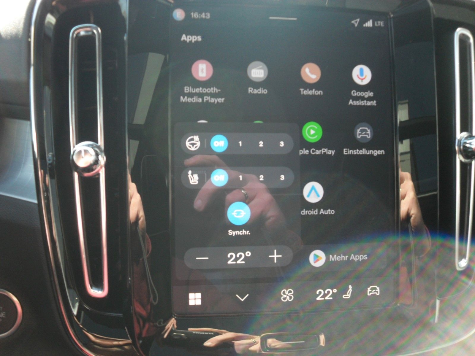 Fahrzeugabbildung Volvo XC 40 Ultra Dark 2WD