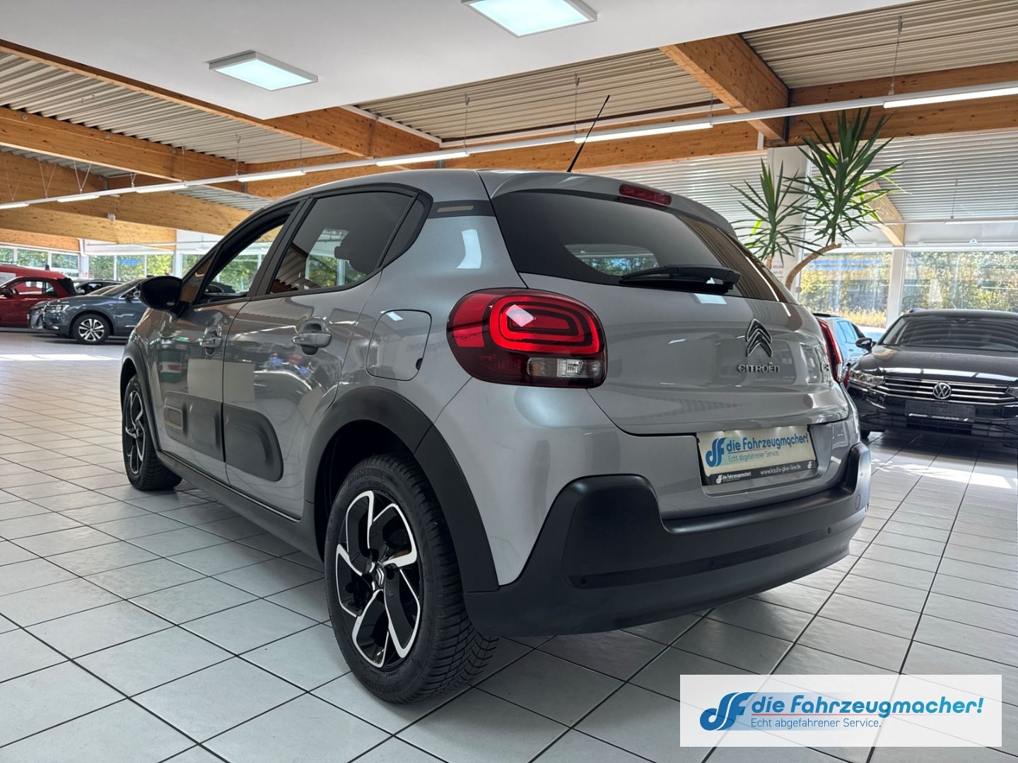 Fahrzeugabbildung Citroën C3 C-Series LED Klimaautom DAB SHZ Spurhalteass.