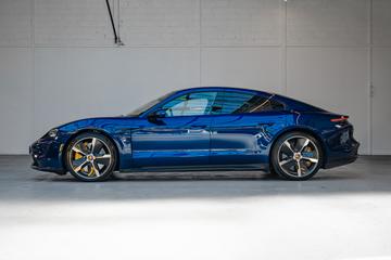 صورة 6 لـ 2020 Porsche TAYCAN