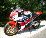 Honda CBR 1000 RR Fireblade SP Akrapovic 2. Hand - HONDA CBR 1000 FIREBLADE