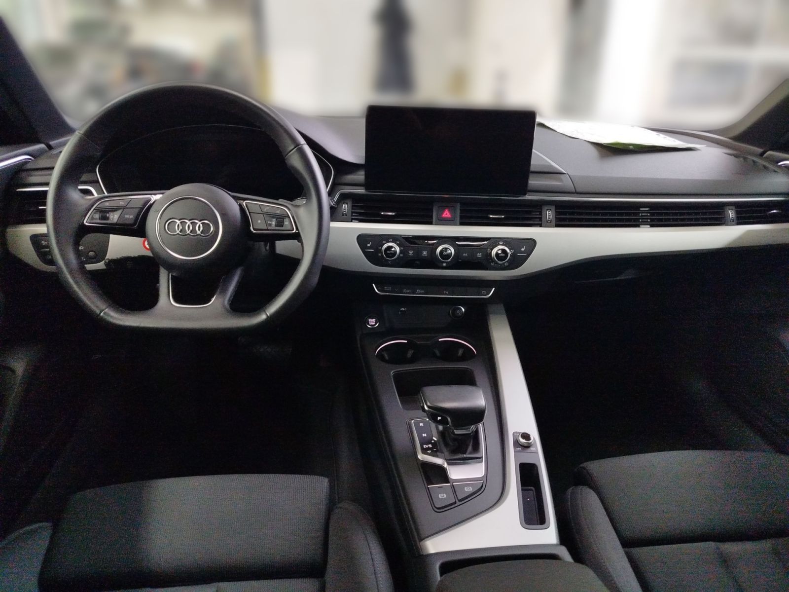 Audi A4 - Bild 11