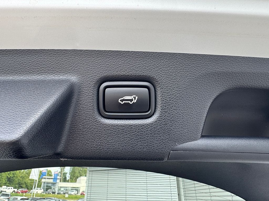 XCeed 1.4 T-GDI Platinum Edition *LED*NAVI*PANO*