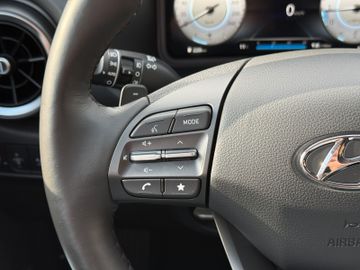 Hyundai KONA 1.6 T-GDI 4WD DCT Sitzheizung Kamera AHK