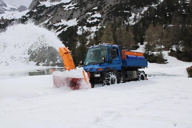 Otros Beilhack Schneefräße Unimog Winterdienst
