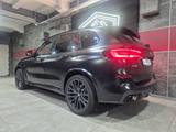 BMW X5 Black Vermilion **SWAROVSKI**LASER*HUD*H&K* - BMW Gebrauchtwagen in Solingen