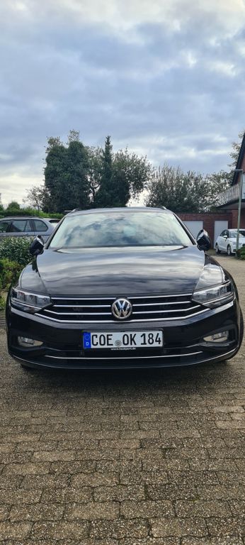 Image of Volkswagen Passat Variant