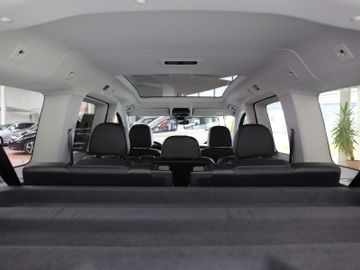 Volkswagen Caddy Maxi 2.0TDI DSG STYLE NAV PRO 7SITZ