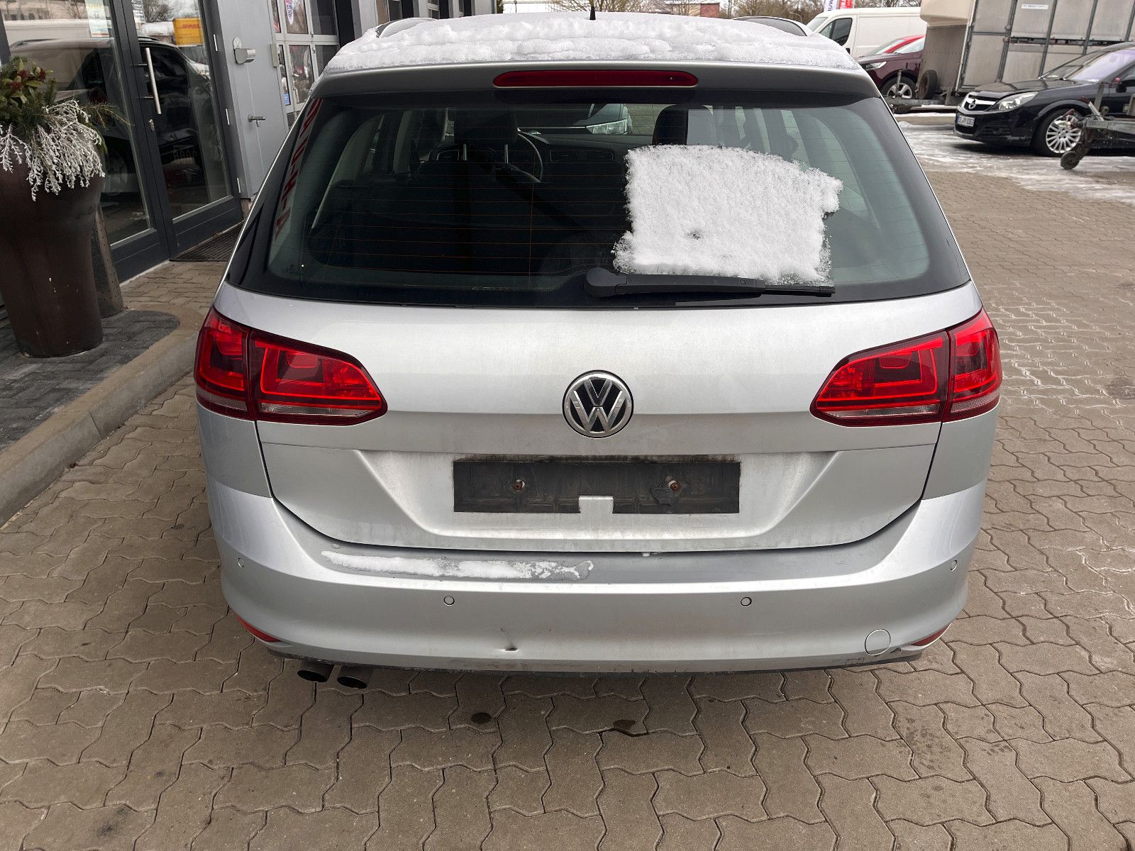Fahrzeugabbildung Volkswagen Golf VII Variant Highline BMT Unfall