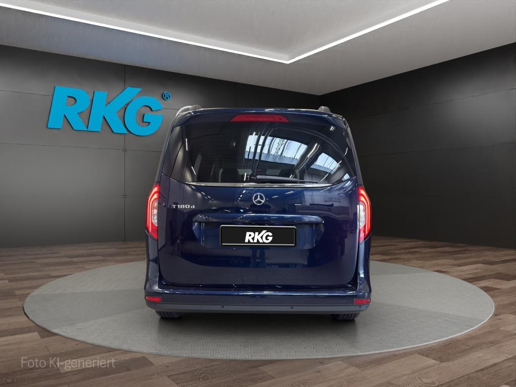 Mercedes-Benz T 180 d PROGRESSIVE EDITION NAVI AHK KAMERA PDC