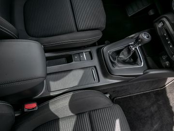 Ford Focus 1.0 Titanium Fahrassistenz-Paket Navi B&O