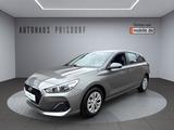 Hyundai i30 cw Premium Navi/RFK/CarPlay/PDC - Hyundai i30 Gebrauchtwagen in Hamburg