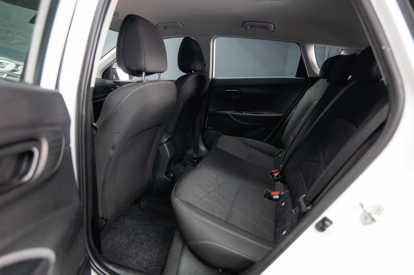 Fahrzeugabbildung Hyundai BAYON Intro Edition MildHybrid DCT 2WD Pluspaket