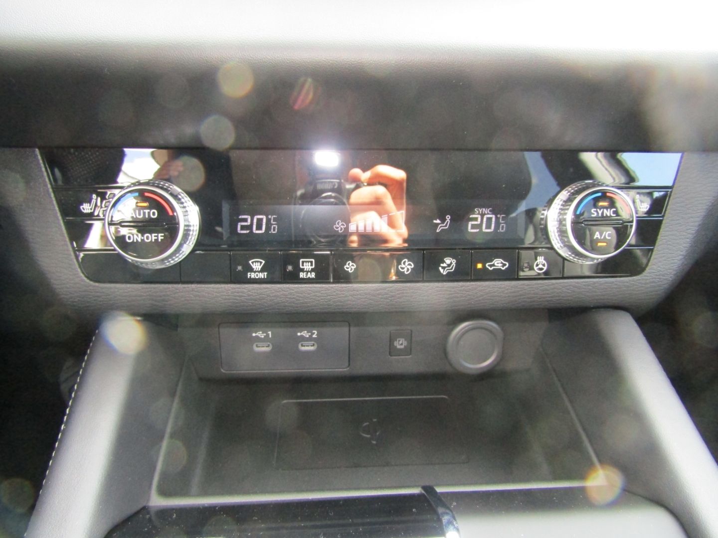 Mitsubishi Plug-in Hybrid Outlander - Bild 11