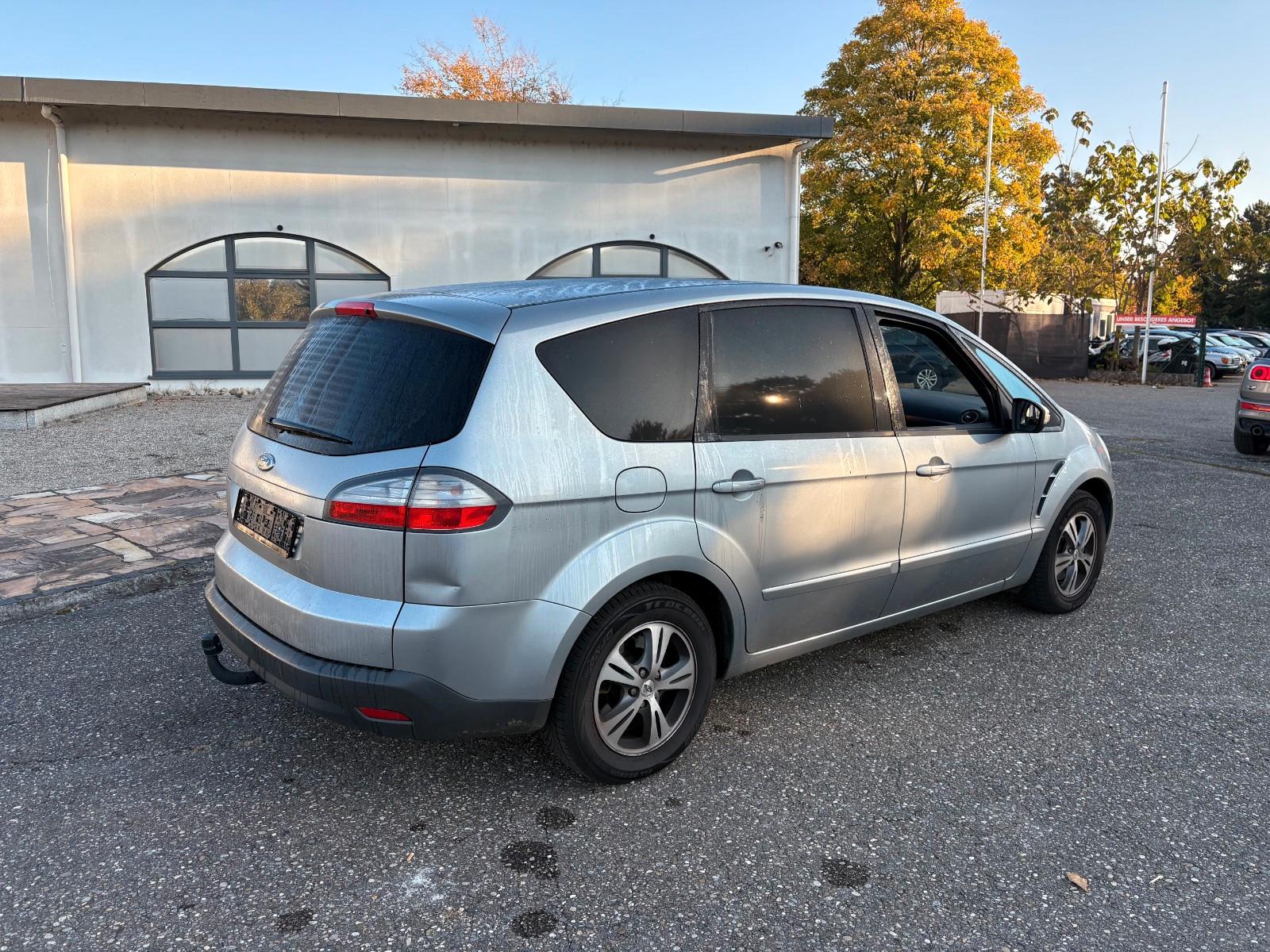 Ford S-Max 2.0 Trend Benzin Klima AHK 8Fachbereift