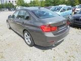 BMW 320d Modern Line~ Navi ~ Leder ~ Xenon ~ Head Up - BMW 320 Gebrauchtwagen in Augsburg