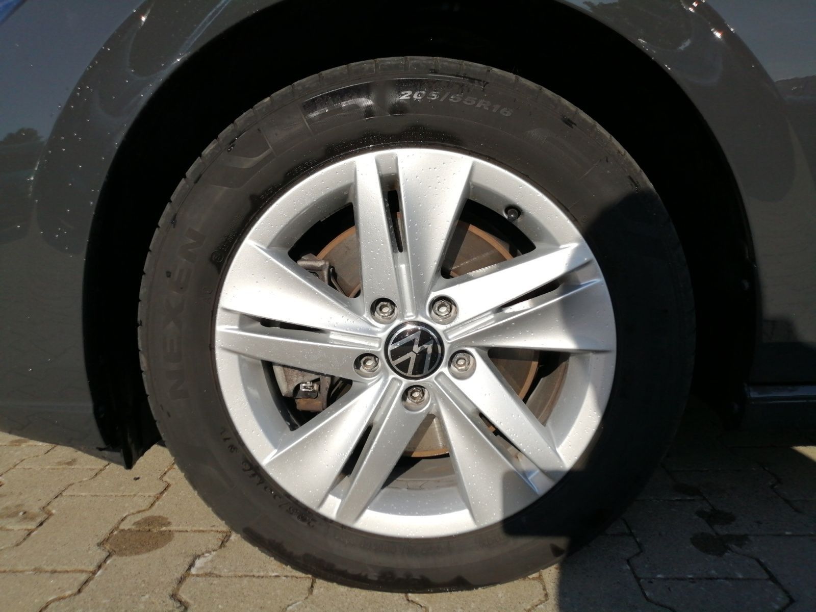 Volkswagen Golf - Bild 10
