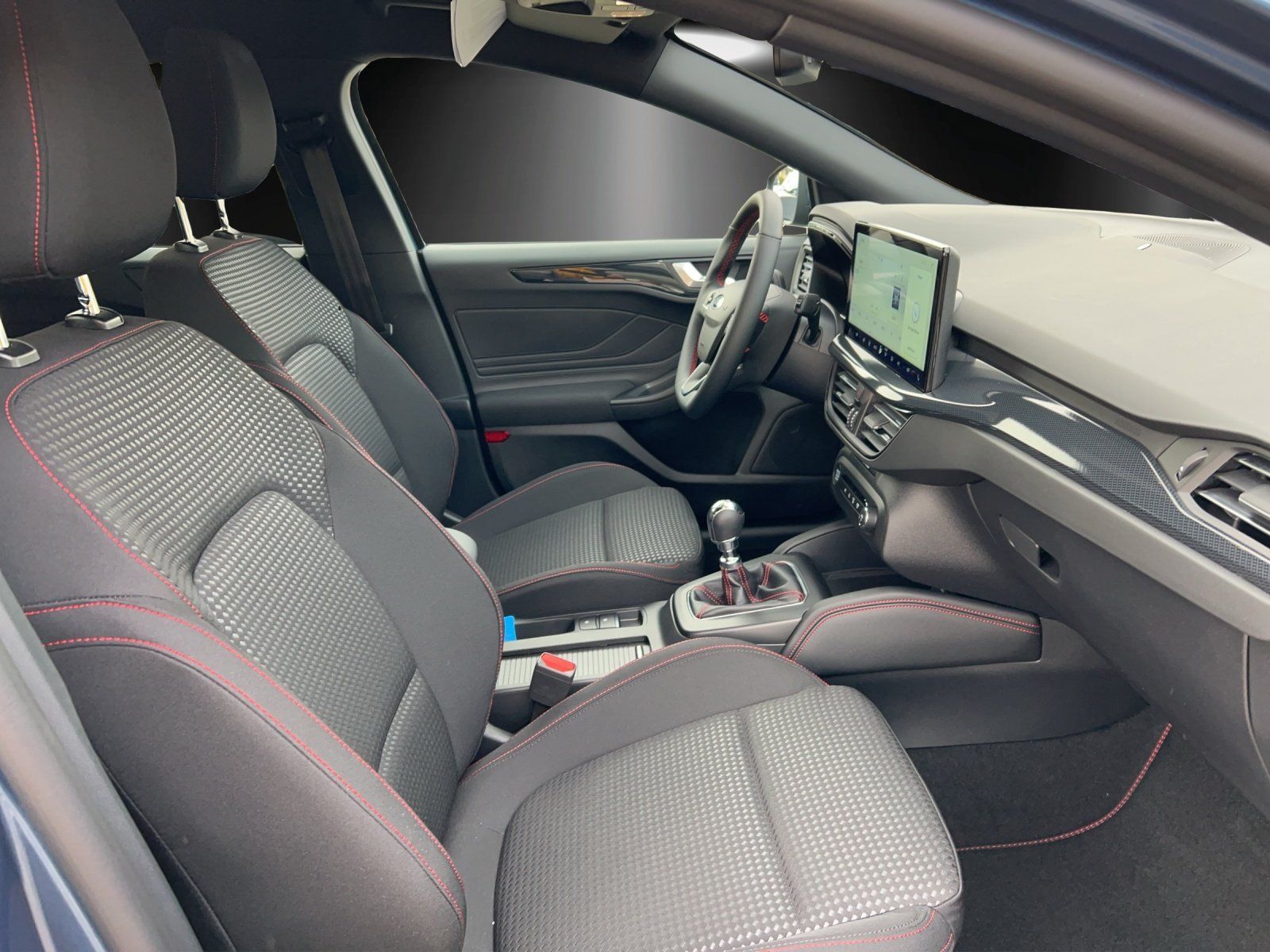 Fahrzeugabbildung Ford Ford Focus Turnier ST-Line X B&O PDC Heck. Elek.