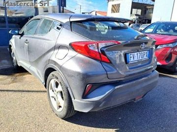 Toyota C-HR - 10