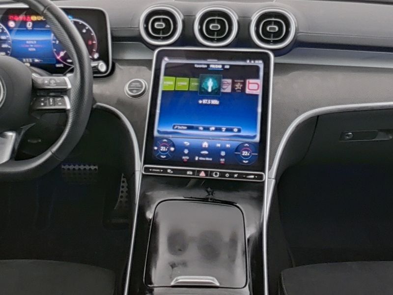 Fahrzeugabbildung Mercedes-Benz C 200 d AMG*19"ZOLL*NIGHT-PAKET*KAMERA*SPURHALTE