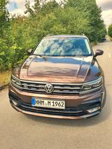 Volkswagen Tiguan 2.0 TSI 132kW DSG BMT 4MOTION Highlin...