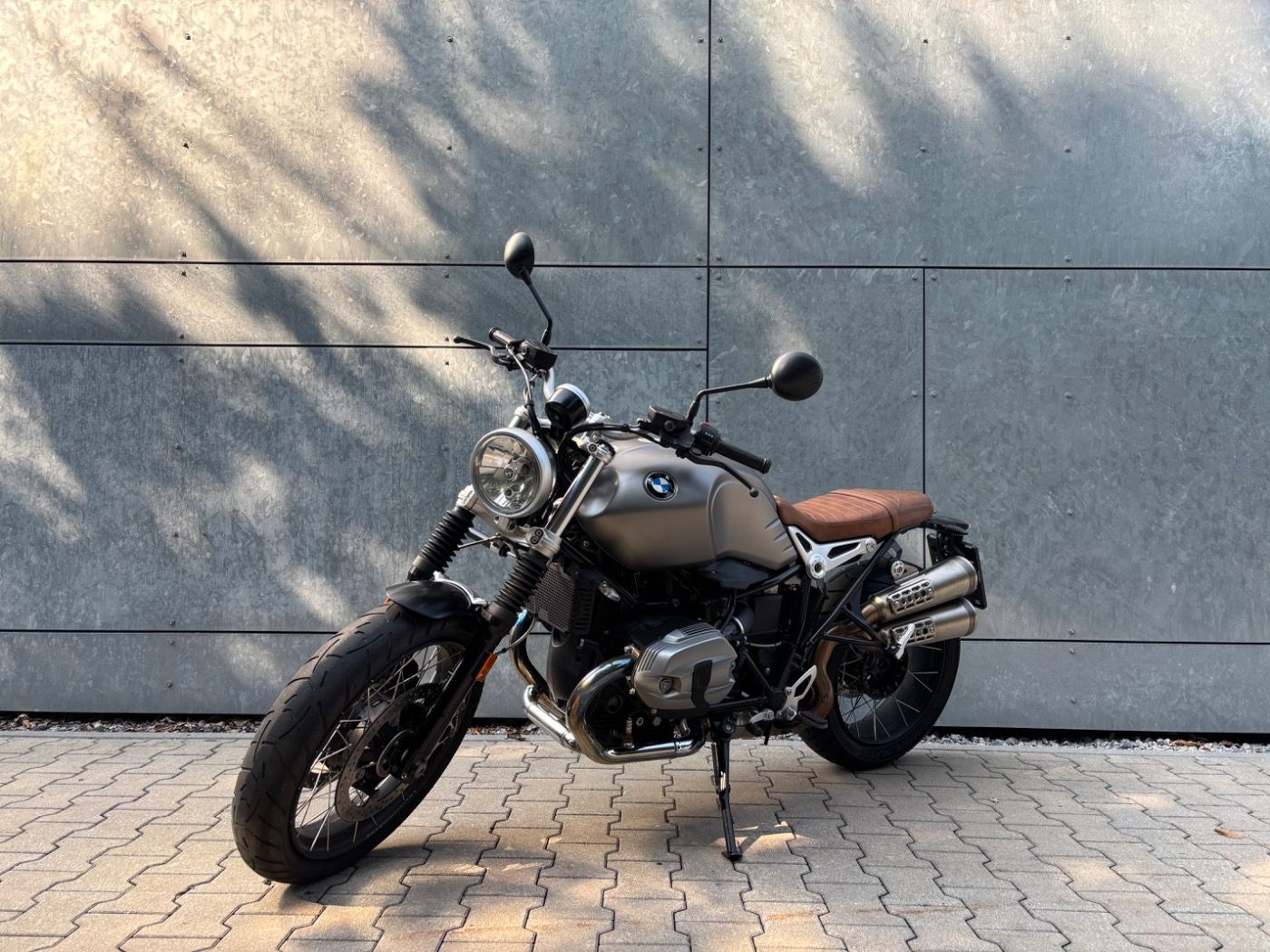 Fahrzeugabbildung BMW R nine T Scrambler