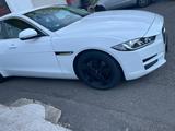 Jaguar XE Prestige - Jaguar aus 2015