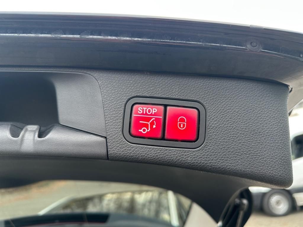 Fahrzeugabbildung Mercedes-Benz C 220 dT Avantg. Totwi. SDHZ LED SHZ KeyLess KAM