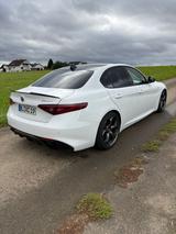 Alfa Romeo Giulia Veloce Q4 - Alfa Romeo Giulia veloce mit Diesel-Antrieb