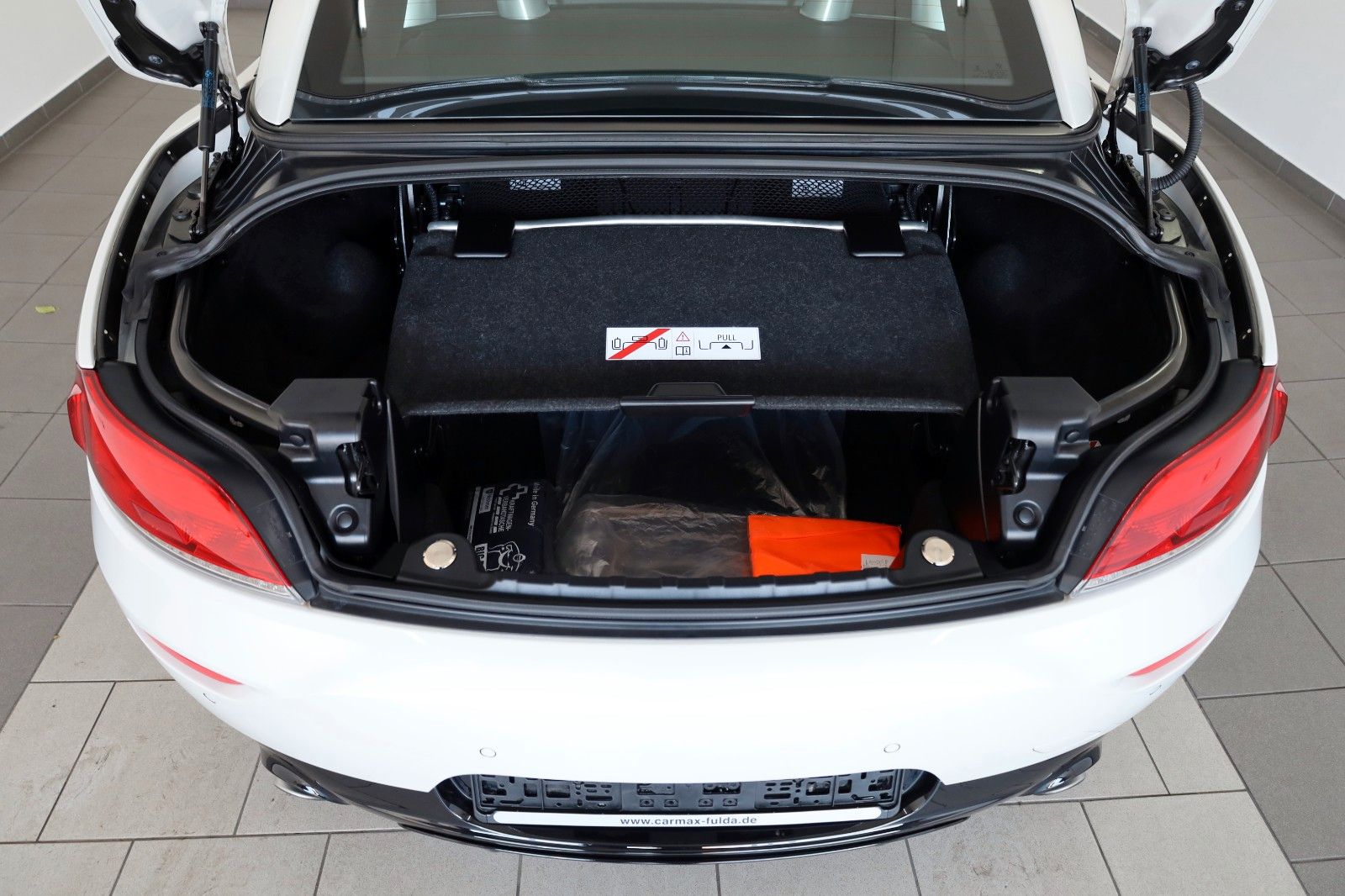 Fahrzeugabbildung BMW Z4 Roadster sDrive 35i M Sport Leder,Navi,Xenon