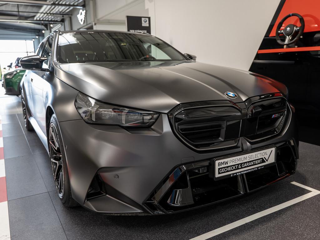 BMW M5 Touring 0,5% Versteuerung möglich ACC B&W LED