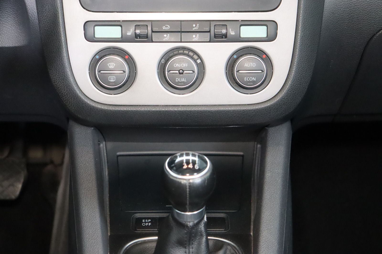 Fahrzeugabbildung Volkswagen Golf V 2.0 TDI DPF Sportline * AAC * Sitzhzg *