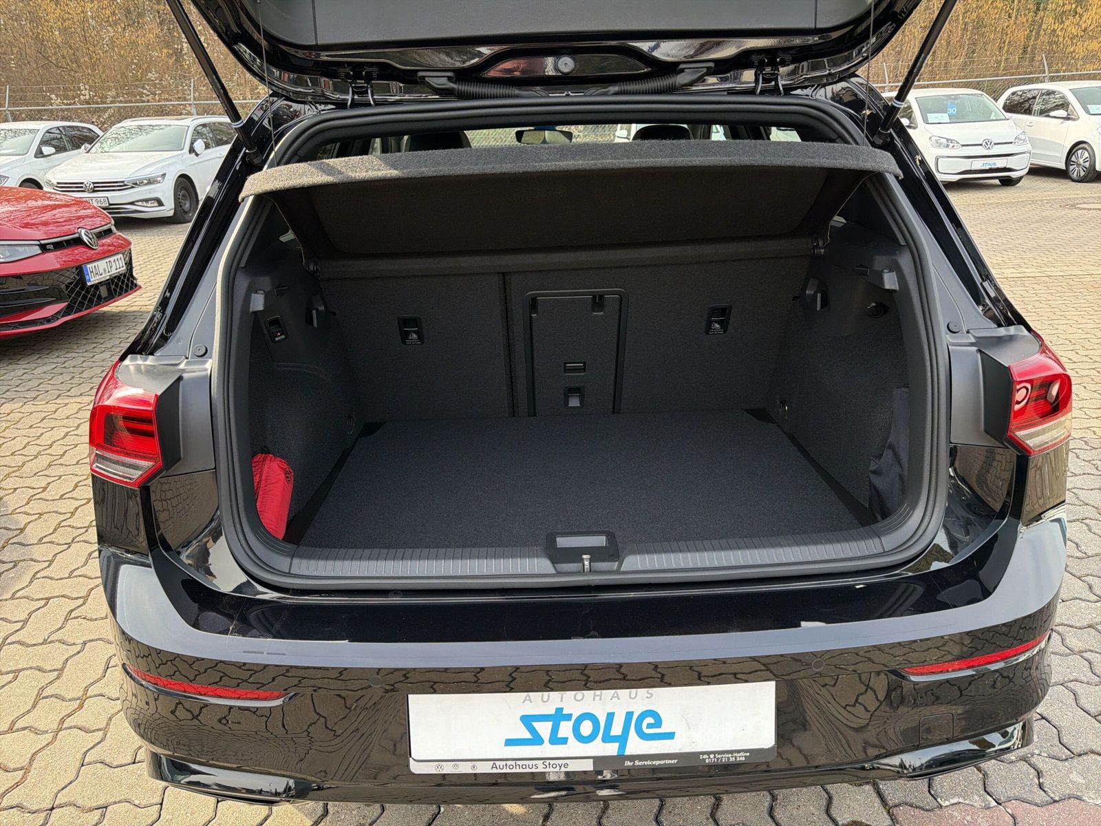 Golf R-Line TSi DSG Navi AZV Kamera ACC LED R-Li