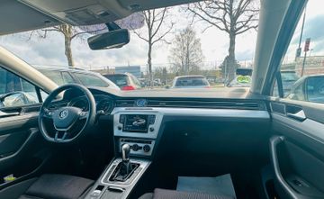 Volkswagen Passat Variant - 12