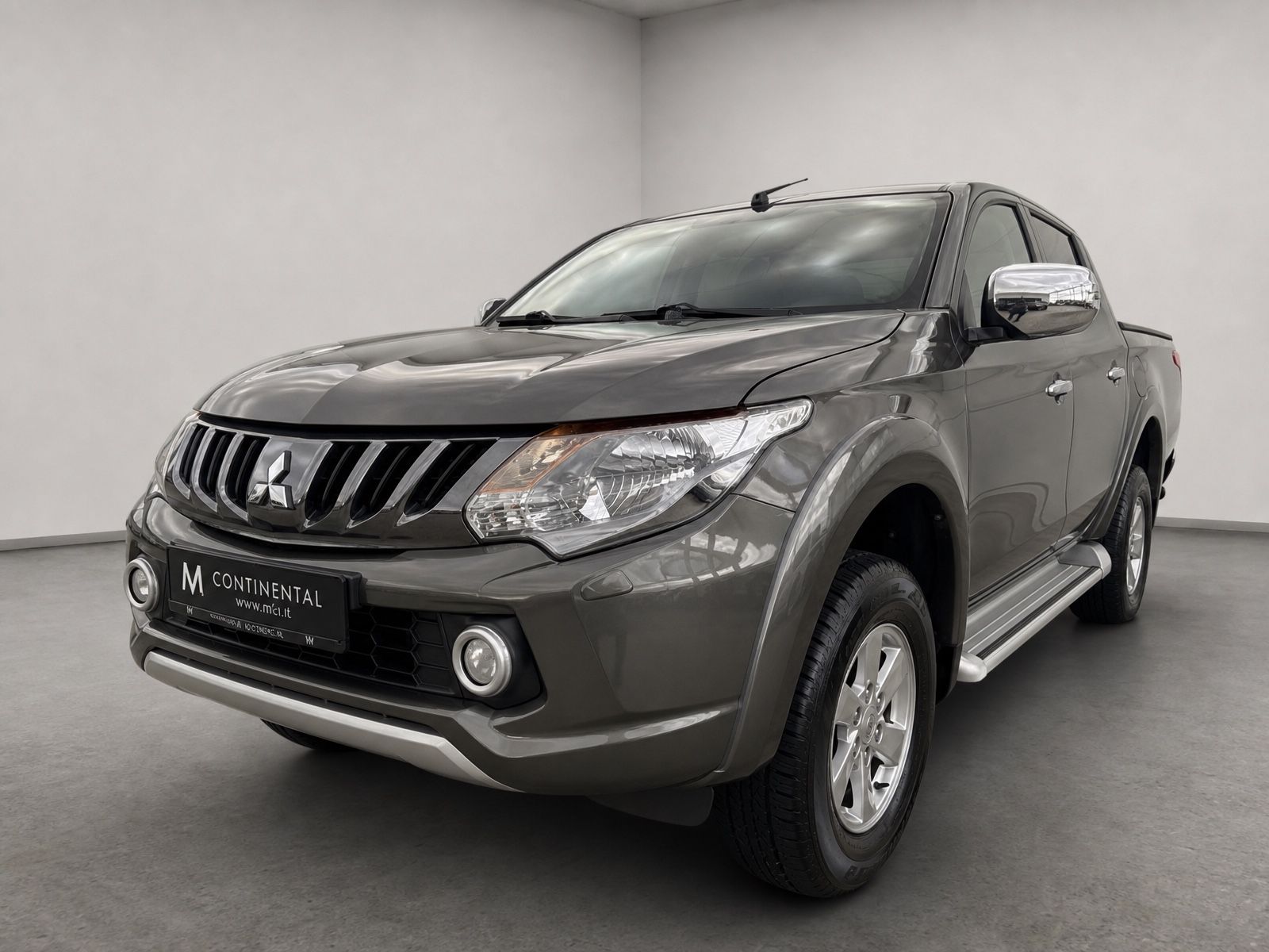 MITSUBISHI L200 L200 Plus Doppelkabine 4WD*Kamera*Temp*Hardtop*, Ansicht 3