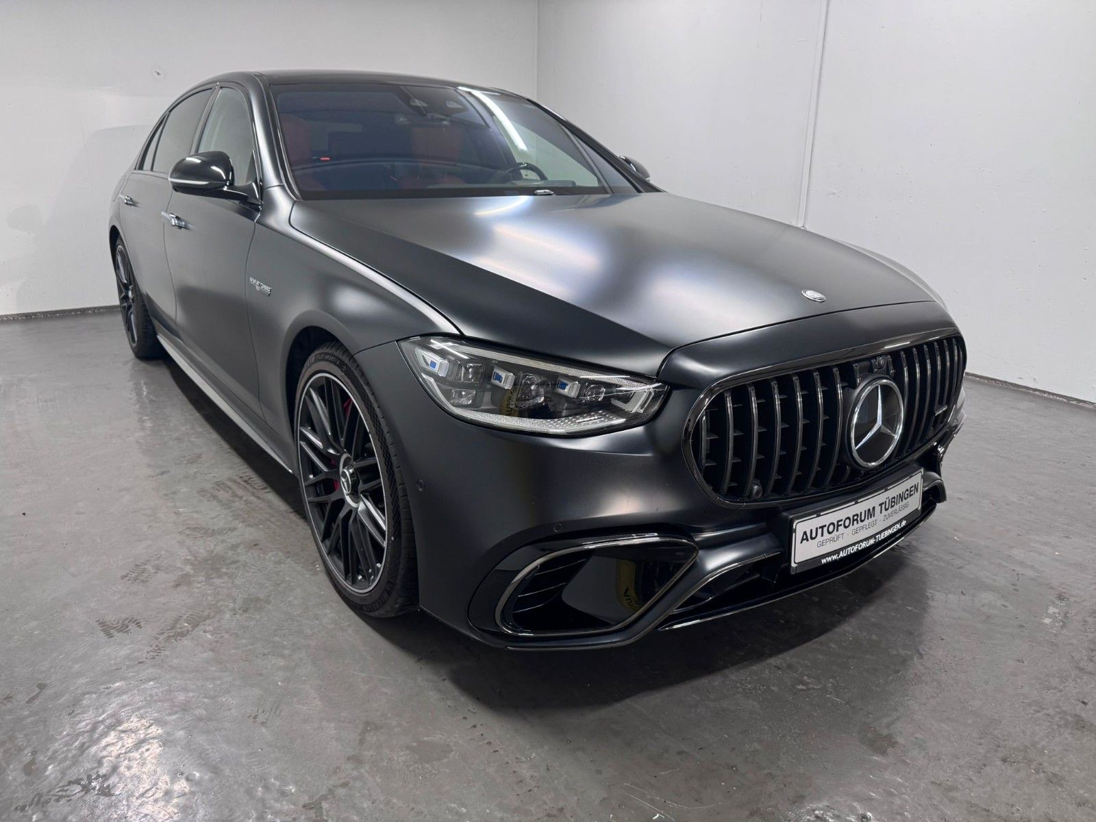 Fahrzeugabbildung Mercedes-Benz S 63 E Performance L  *MANUFAKTUR*