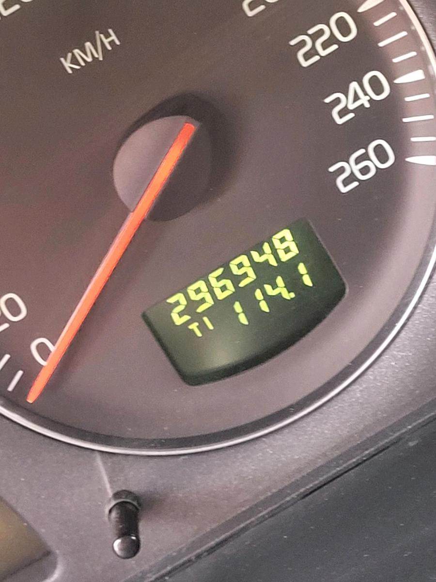 Volvo V70 2005 — photo 14