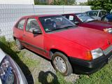 Opel Kadett E 1.6 i  1. Hd. orig. 76 tkm Scheunenfund - Opel Kadett Oldtimer mit Benzin-Antrieb