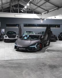 Lamborghini Revuelto 2000